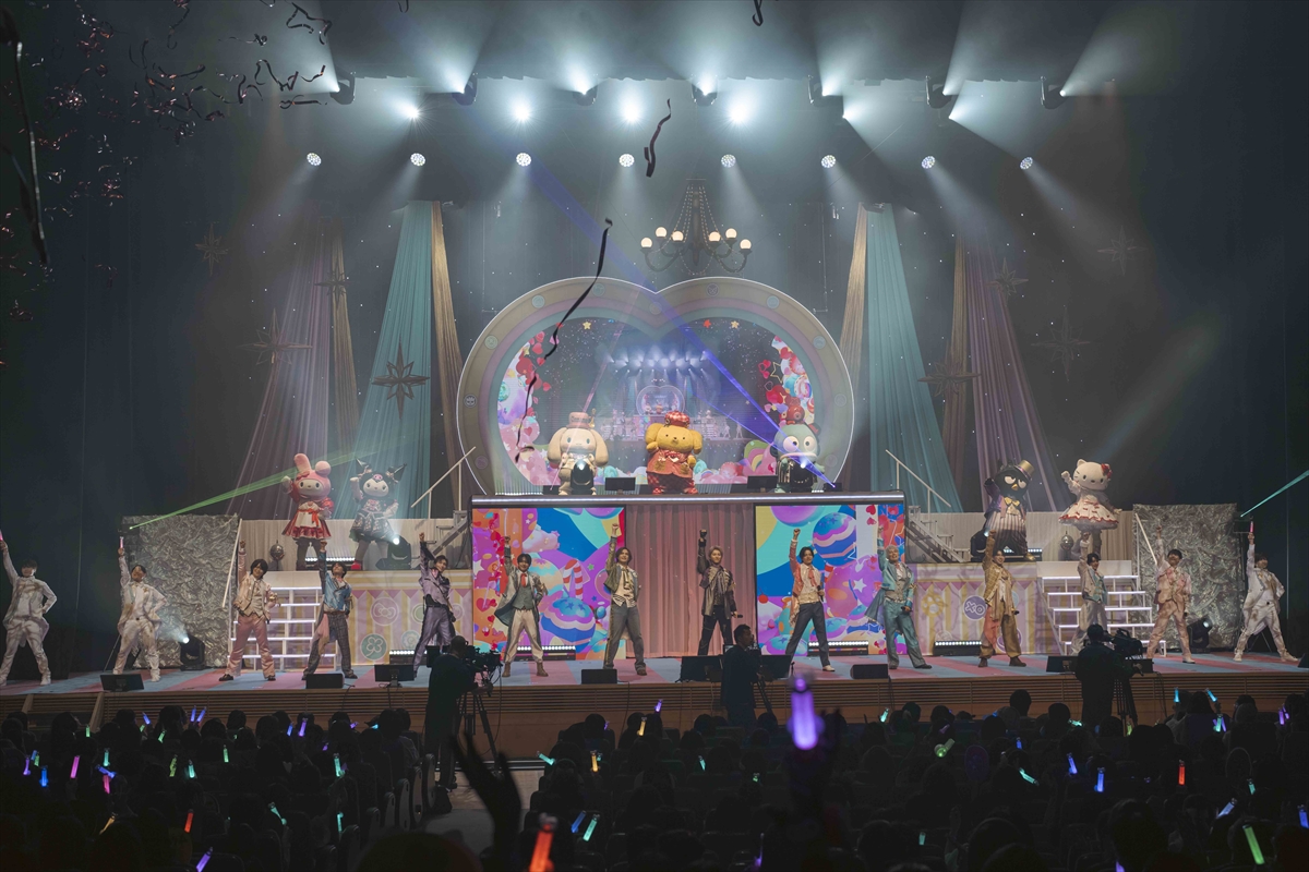 My Bestie Dream Stage with Sanrio characters