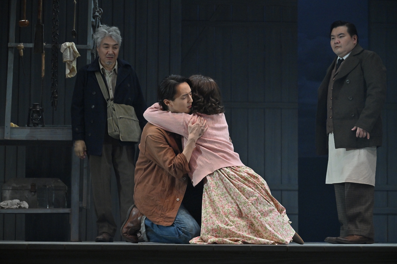 『すべての幸運を⼿にした男』