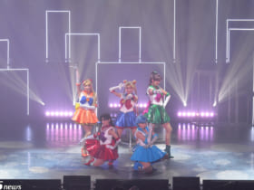 "Pretty Guardian Sailor Moon" The Super Live