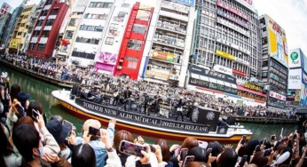 【オフィシャルレポート】7ORDER、道頓堀をジャック！ サプライズ船上ライブに3,000人熱狂