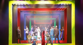 【オフィシャルレポート】七海ひろきが変幻自在の七色いんこを華麗に演じる！ミュージカル「七色いんこ」大阪にて開幕！