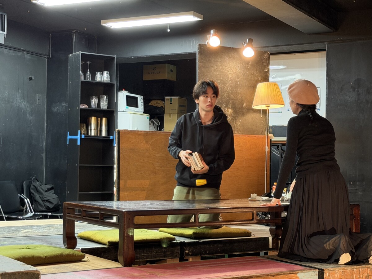 『いつものオーロラが割った夜』