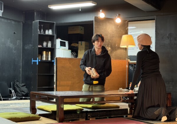 『いつものオーロラが割った夜』